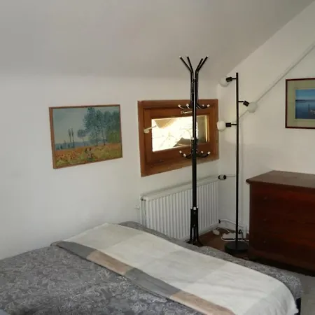 Thaysia Mit 4 Zimmern Und Terrasse Und Garten