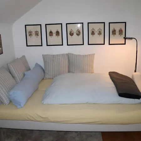 Appartement Thaysia Mit 4 Zimmern Und Terrasse Und Garten