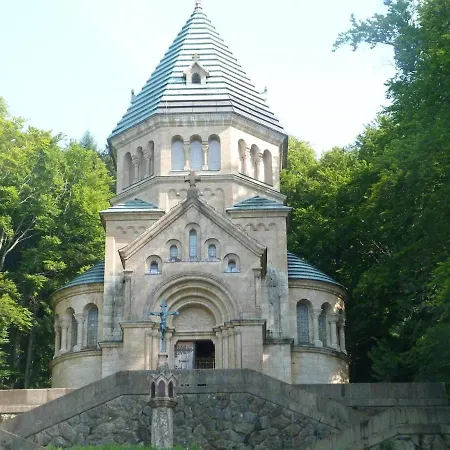 Thaysia Mit 4 Zimmern Und Terrasse Und Garten Appartement