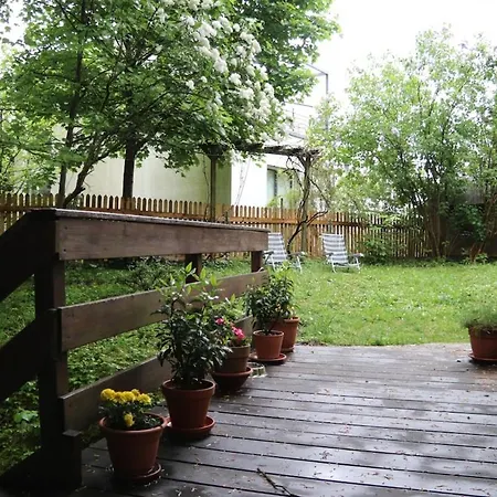 Thaysia Mit 4 Zimmern Und Terrasse Und Garten Apartment *