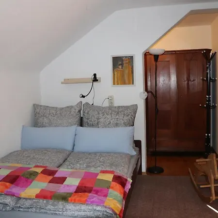 Apartment Thaysia Mit 4 Zimmern Und Terrasse Und Garten *