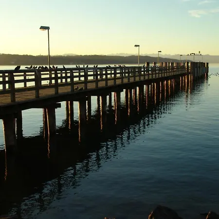 Thaysia Mit 4 Zimmern Und Terrasse Und Garten Starnberg